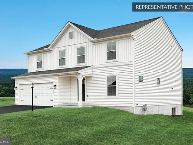 House for sale in Spring Grove, Pennsylvania