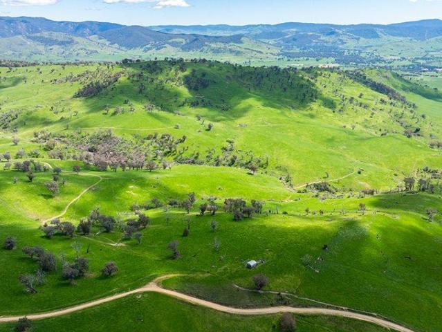 Cottage for sale in Tintaldra, Shire of Towong