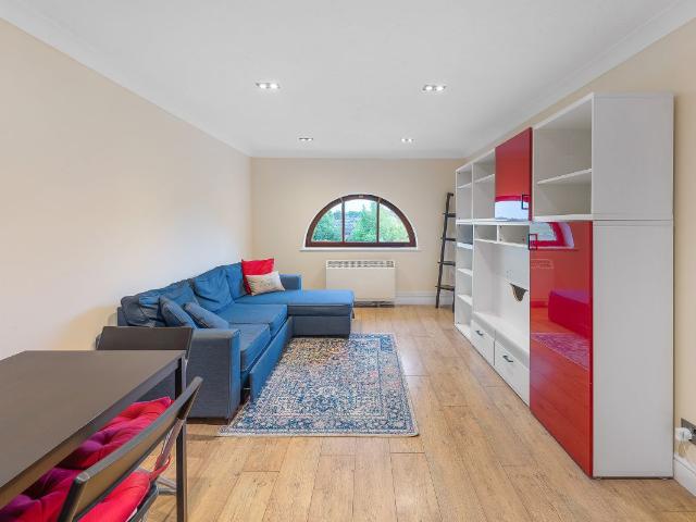 Apartment for rent in London Borough of Lewisham, Brockley
