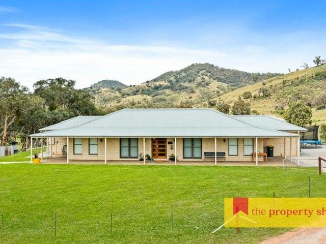 Cottage for sale in Yarrabin, New South Wales