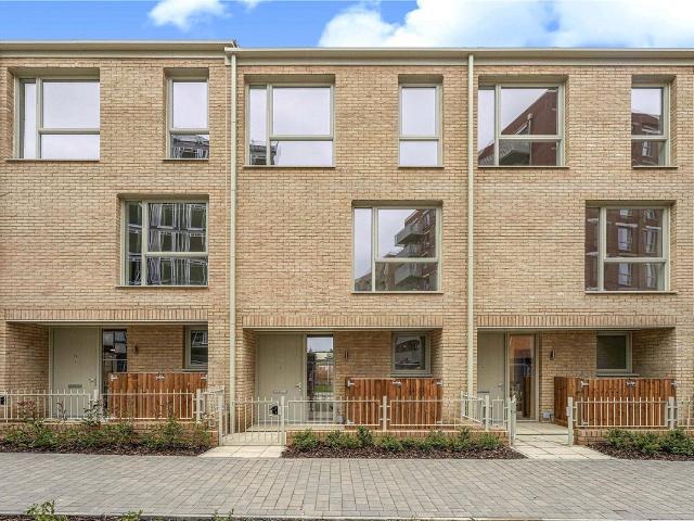 House for rent in Upper Walthamstow, Greater London