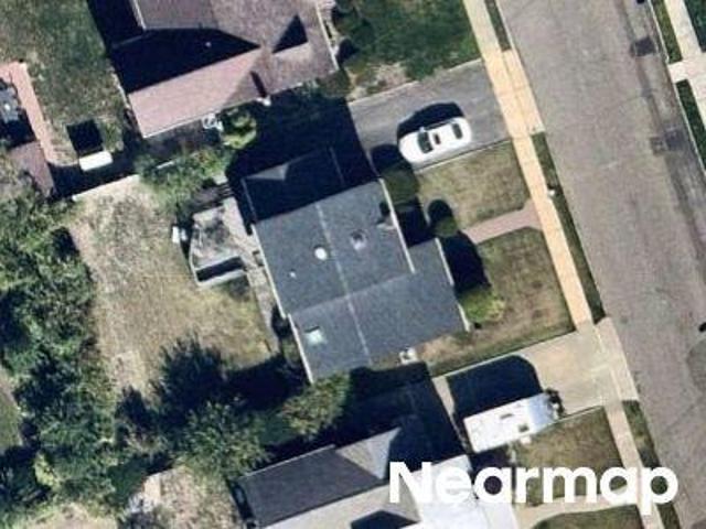 House for sale in Saddle Brook, New Jersey