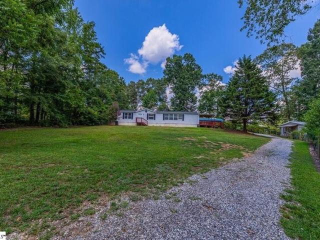 House for sale in Pelzer
