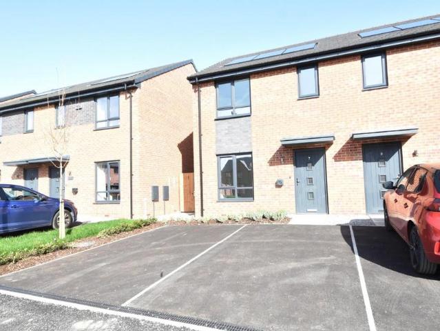House for rent in Chesham, Bury