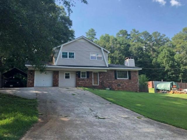 House for sale in Pine Creek, Mableton