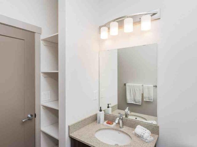 Apartment for rent in Wedgewood, Alberta
