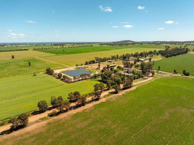 Cottage for sale in Gidginbung, New South Wales