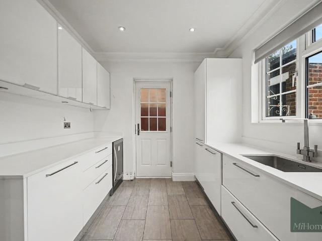 House for rent in Fretherne, Hertfordshire