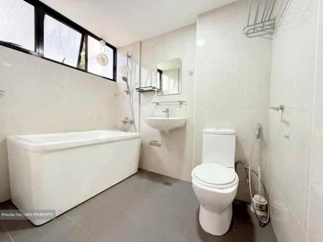 Condominium for rent in Ulu Pandan