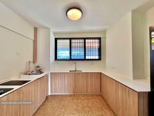 Condominium for rent in Ulu Pandan