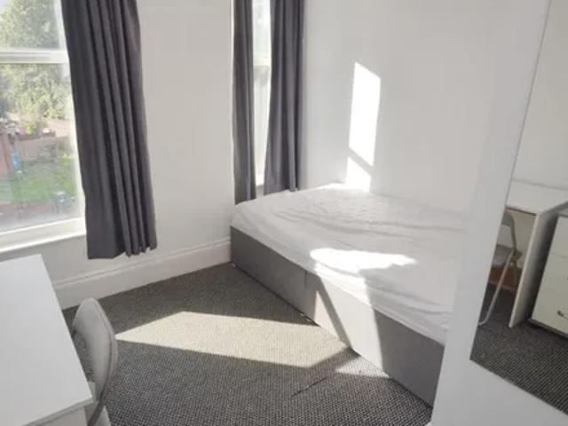 House for rent in Georgia, Greater Manchester