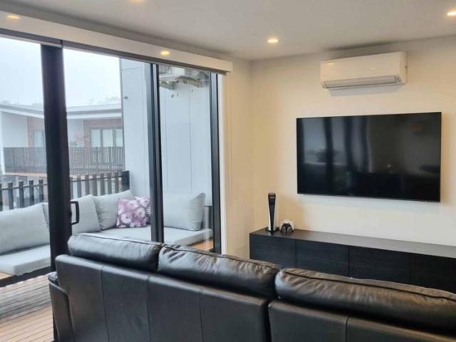 Apartment for rent in Awhitu, Oroua County