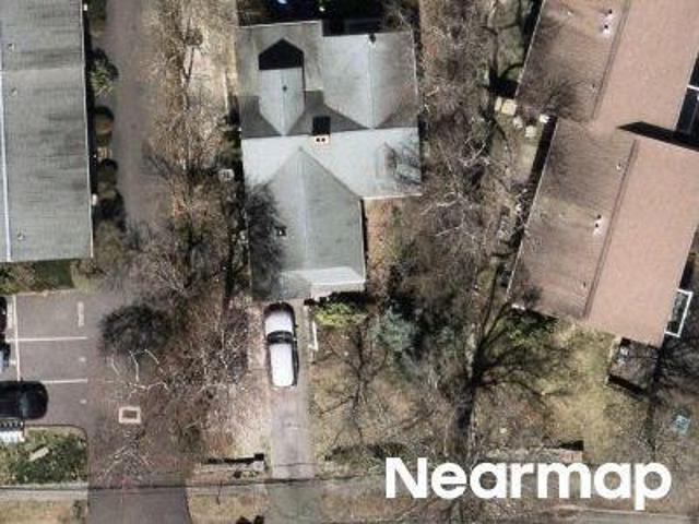 Condo for sale in Glenbrook, Stamford