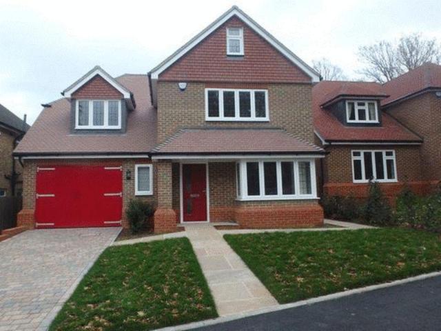 House for rent in Woodcote, Epsom