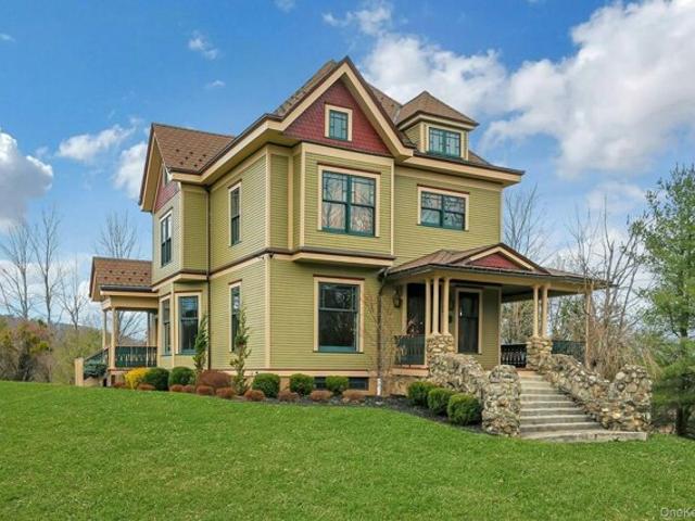 House for sale in Chester, New York