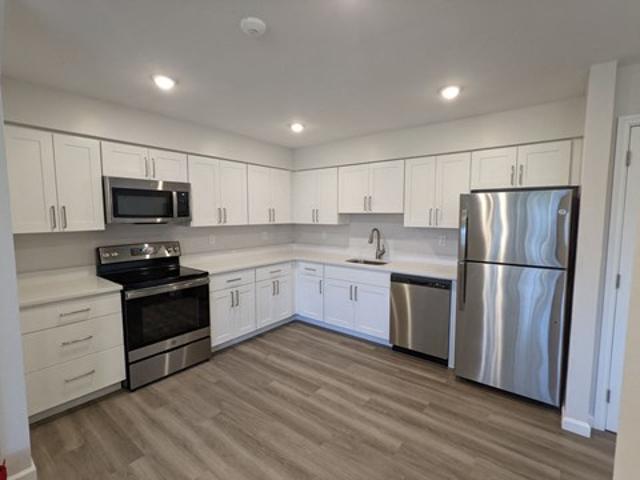 Apartment for rent in Moriches Apartment for rent in Moriches