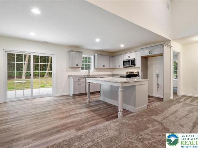 House for sale in Carbon, Pennsylvania