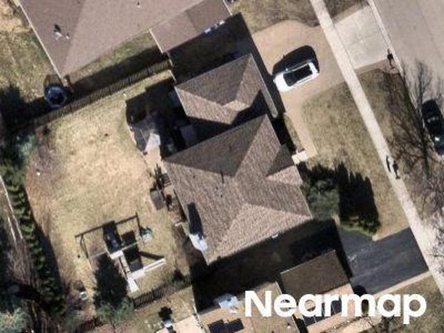 House for sale in Carpentersville, Illinois