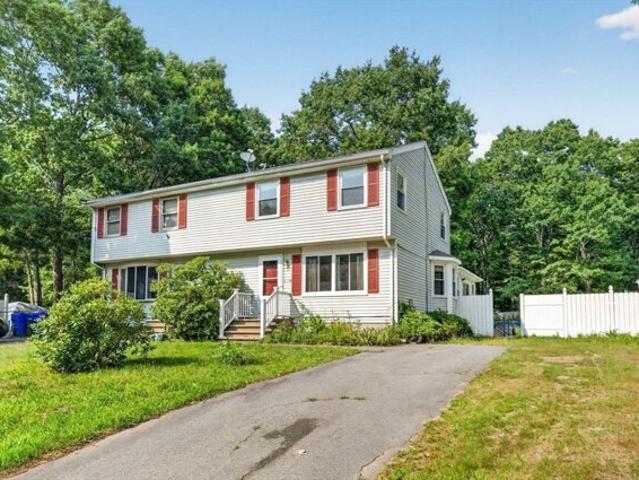 Condo for sale in Bristol, Massachusetts