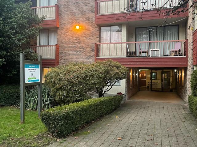 Apartment for rent in Vancouver, British Columbia