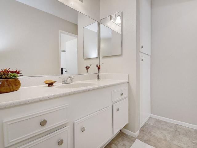 Apartment for rent in Buena Park, California