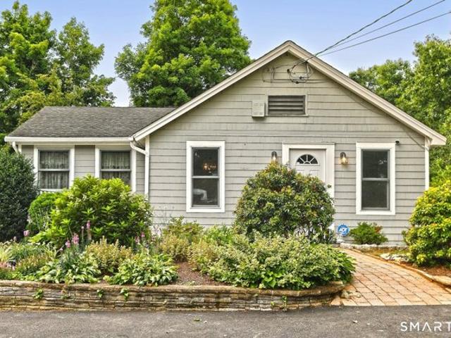 House for sale in Branford, Connecticut