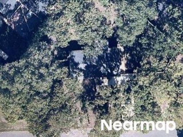 House for sale in Middle Island, New York