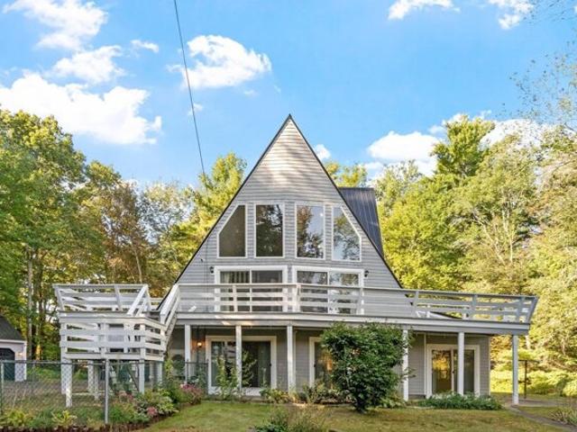 House for sale in North Hampton, Rockingham County
