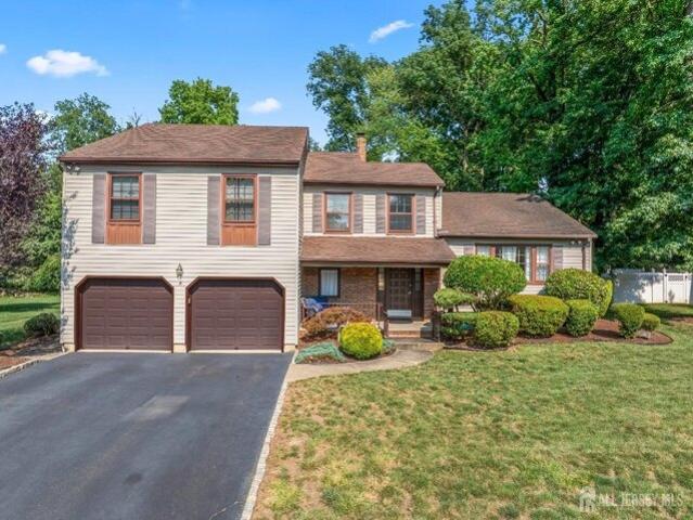 House for sale in Edison