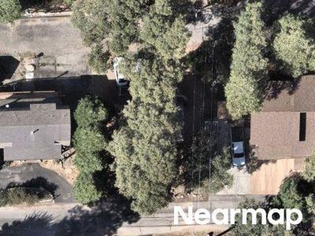 House for sale in Cedarpines Park, California