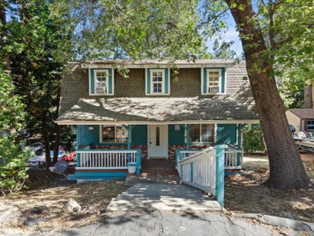 House for sale in Cedarpines Park, California