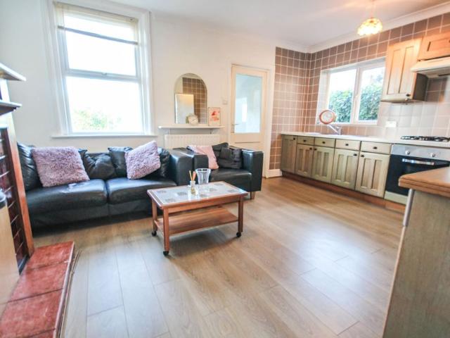 Apartment for rent in Winton, Bournemouth