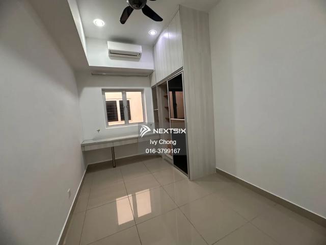 Shop for rent in Kuching