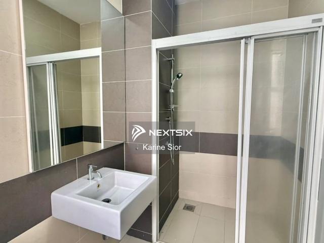 Shop for rent in Kuching