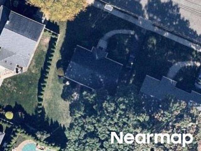 House for sale in Teaneck