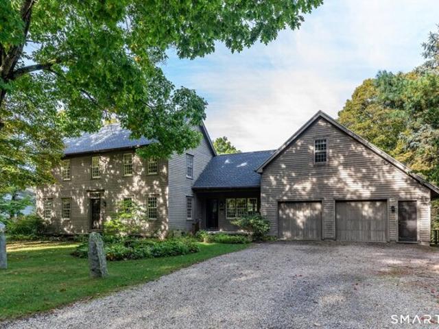 House for sale in Cornwall, Northwest Hills Planning Region