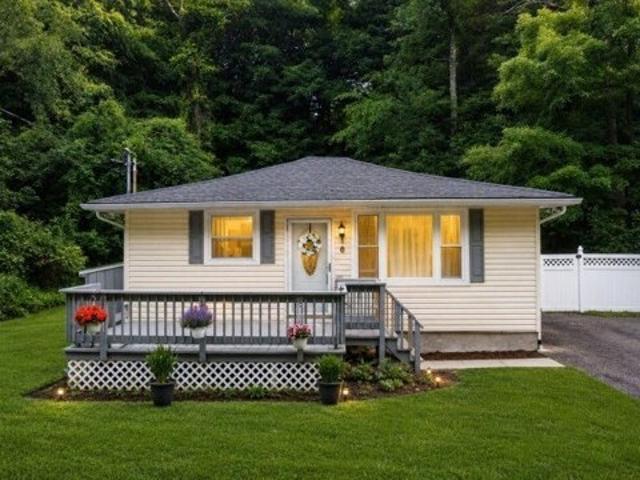 House for sale in Glenwood, New Jersey