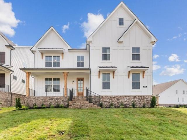 House for sale in Fairview