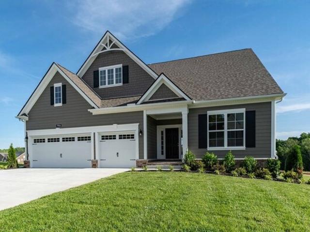 House for sale in Fairview