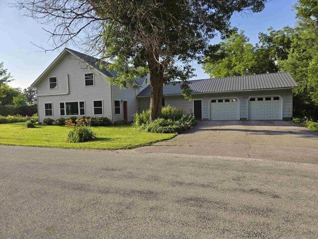 House for sale in New Hampton
