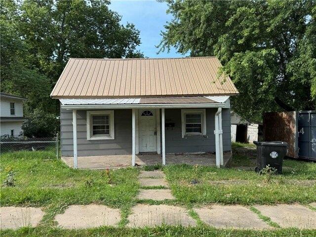 House for sale in Pleasant Hill