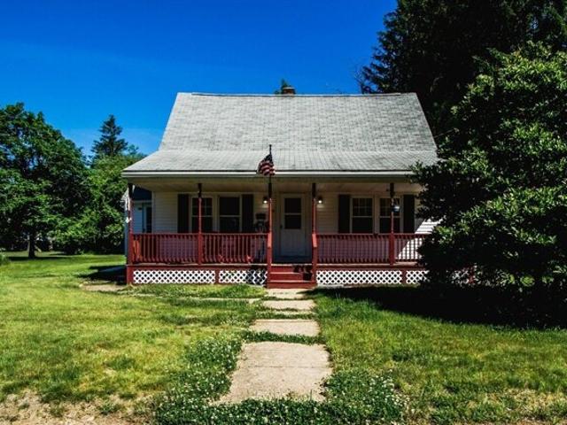 House for sale in Baldwinville, Massachusetts