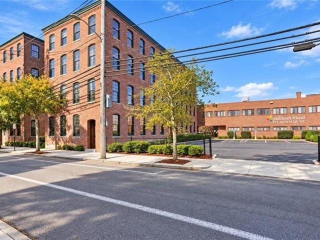 Condo for sale in Providence, Providence County