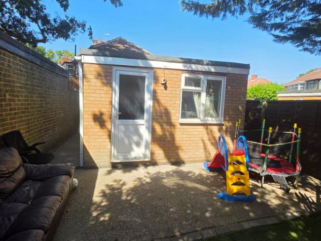 Studio for rent in London Borough of Hounslow, Greater London
