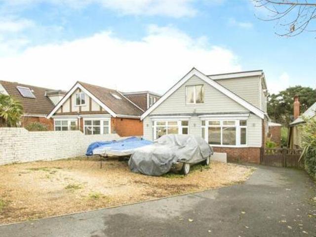 House for sale in Bournemouth, Bournemouth, Christchurch and Poole