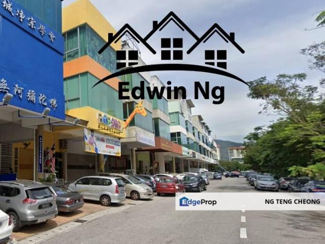 Shop for rent in Mukim 13, Georgetown