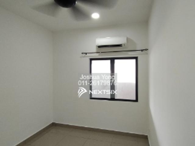 Shop for rent in Mukim 13, Georgetown