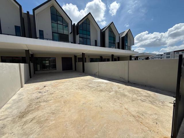 Terraced House for sale in Kuching