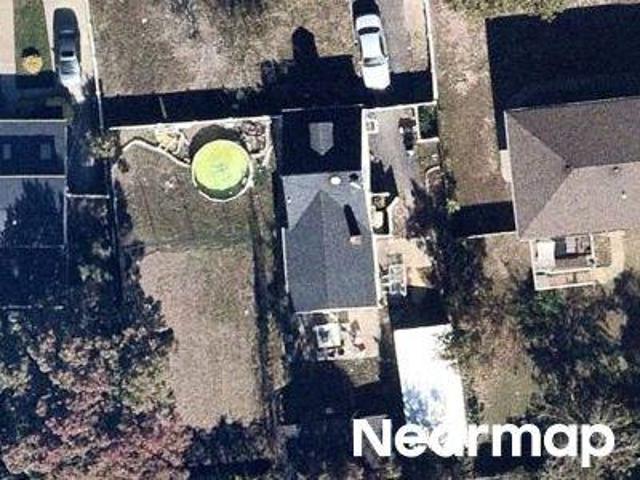 House for sale in Farmingville