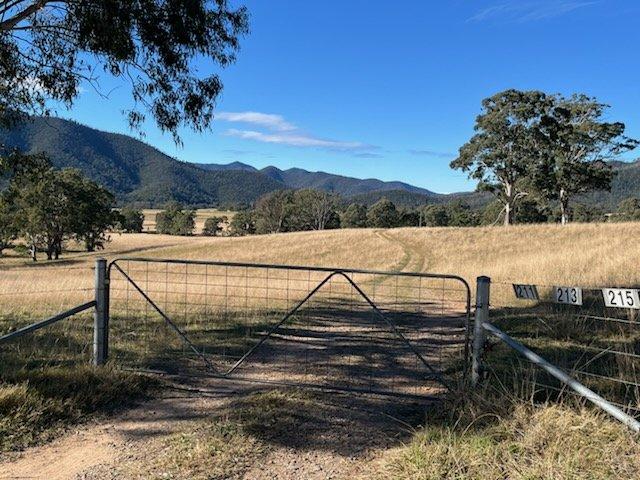 Cottage for sale in Tarago, New South Wales